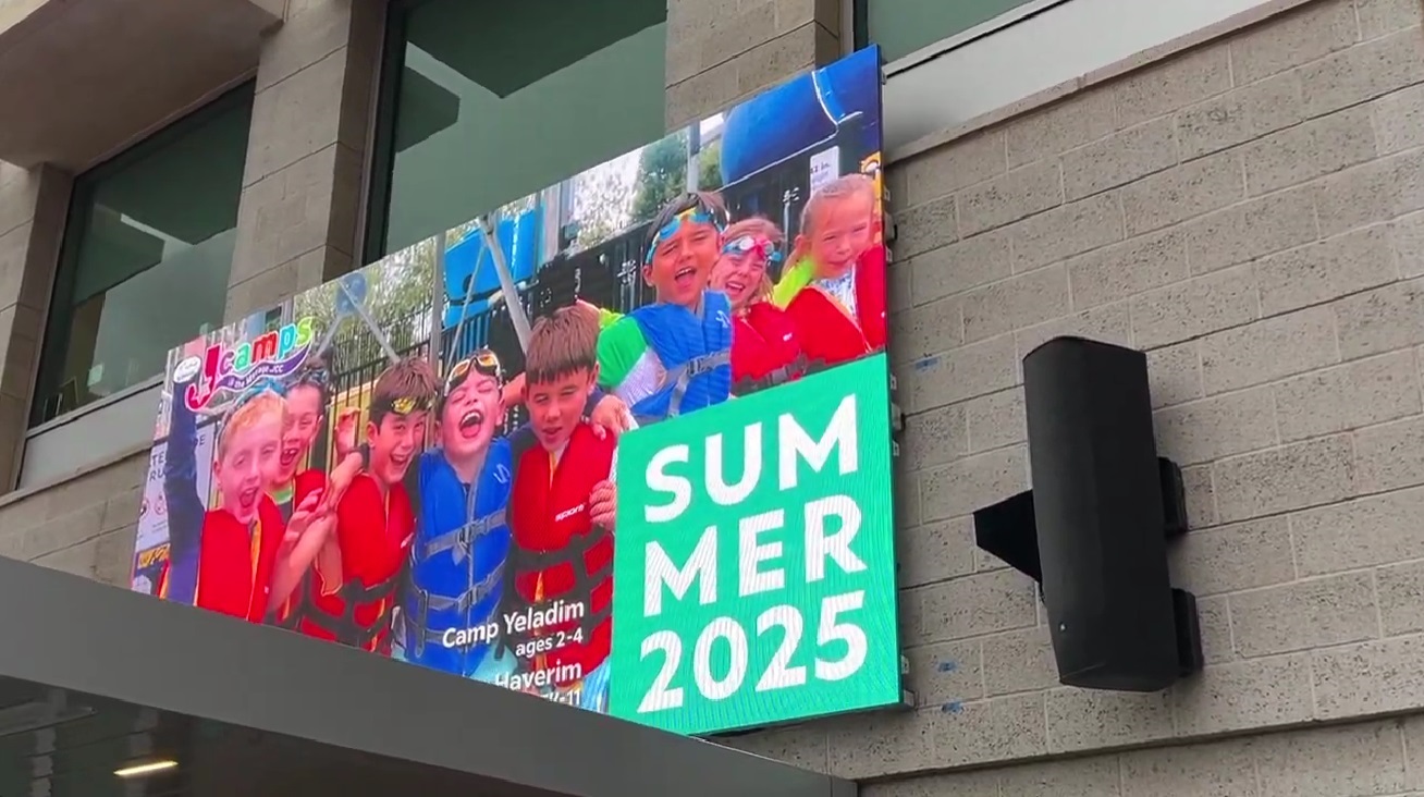 Boost Your Business with Digital Billboards: The Future of LED Outdoor Advertising